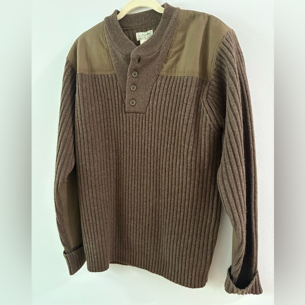 LL Bean Men’s L Commando 100% Merino Wool Sweater Elbow Patches Green Knit Crew
